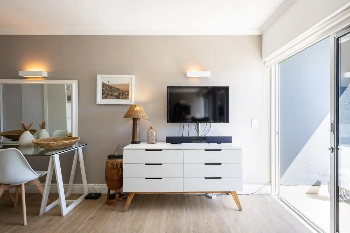 Appartement Luxury Clifton Studio Steps To Iconic First Beach Le Cap Afrique du Sud